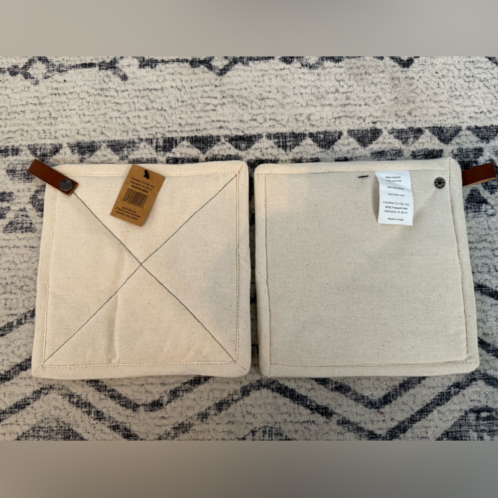 NWT, Beige Canvas Pot Holders, set of 2